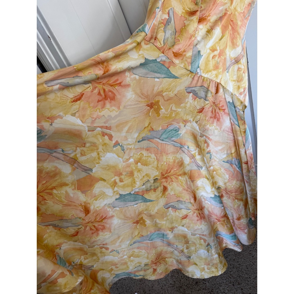 Bardot Kalani floral print satin high low midi dress size US 12 - Picture 6 of 12